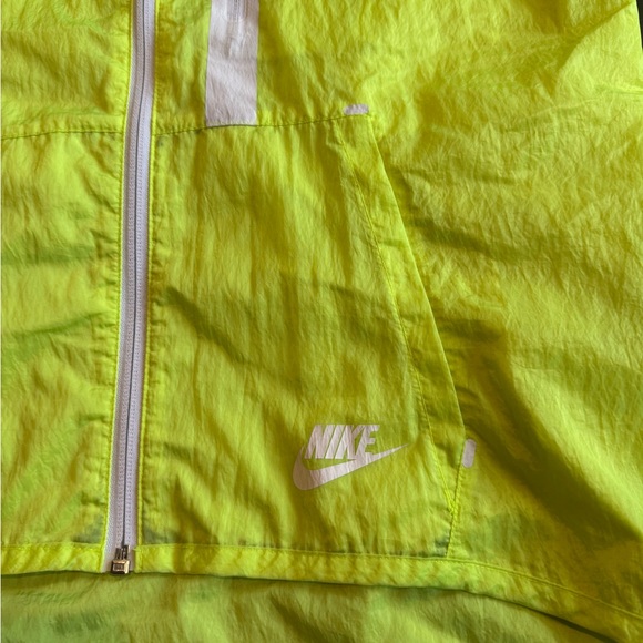 Nike Tech Aeroshield Moto Cape Windbreaker Jacket in Volt/White - Picture 4 of 11